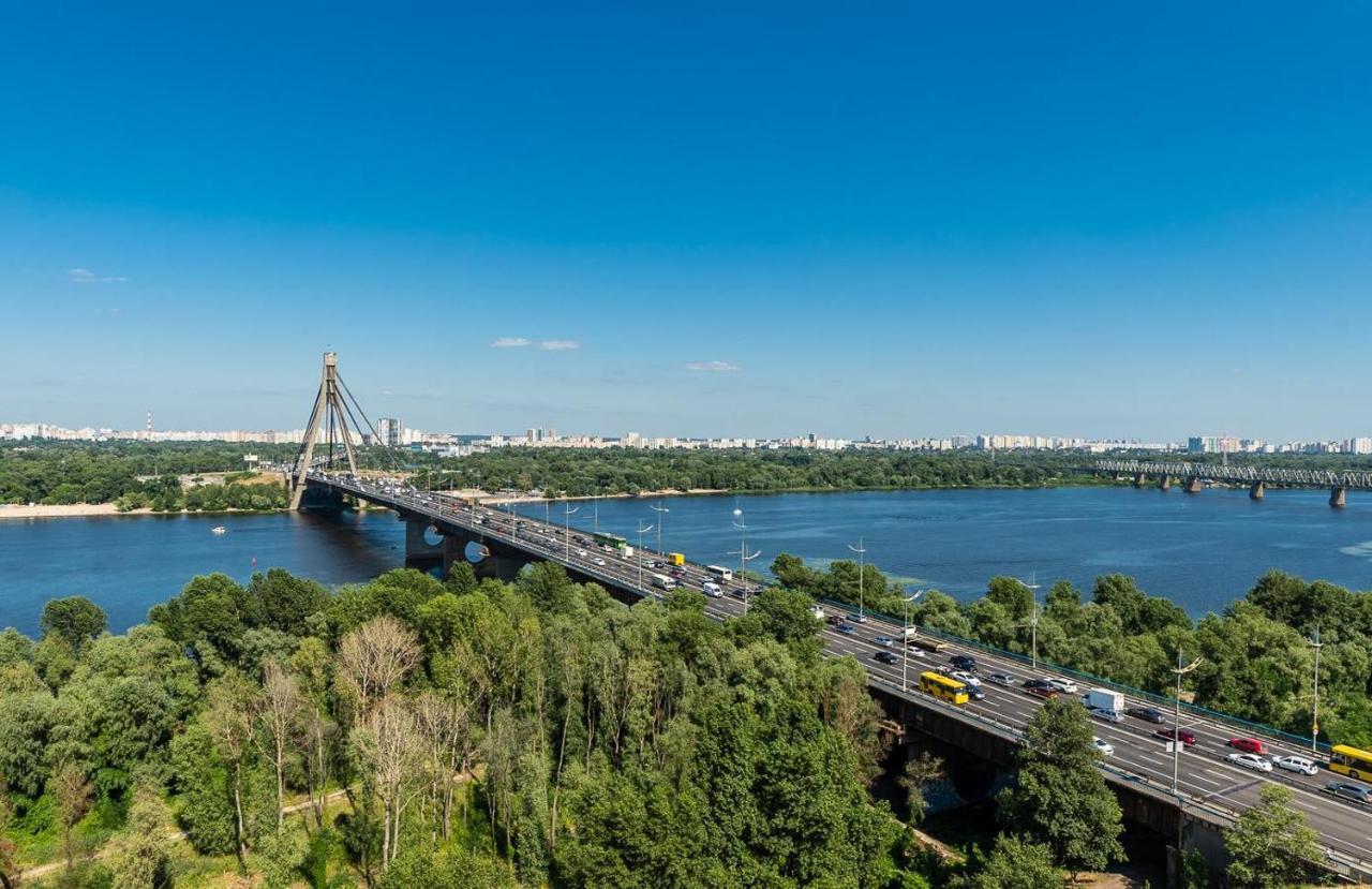 Apartments With Crazy Panoramic View Of The Dniepr Kyjev Exteriér fotografie