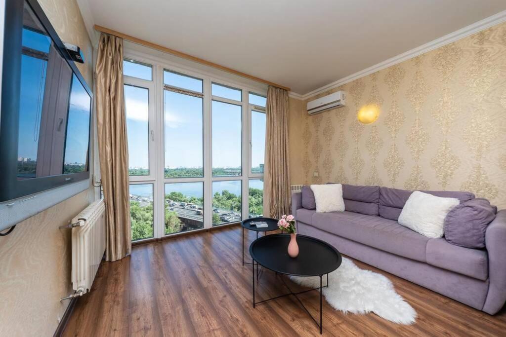 Apartments With Crazy Panoramic View Of The Dniepr Kyjev Exteriér fotografie